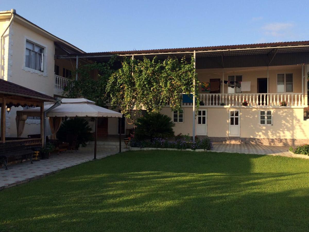 Guest House Liel ซุคุม ภายนอก รูปภาพ