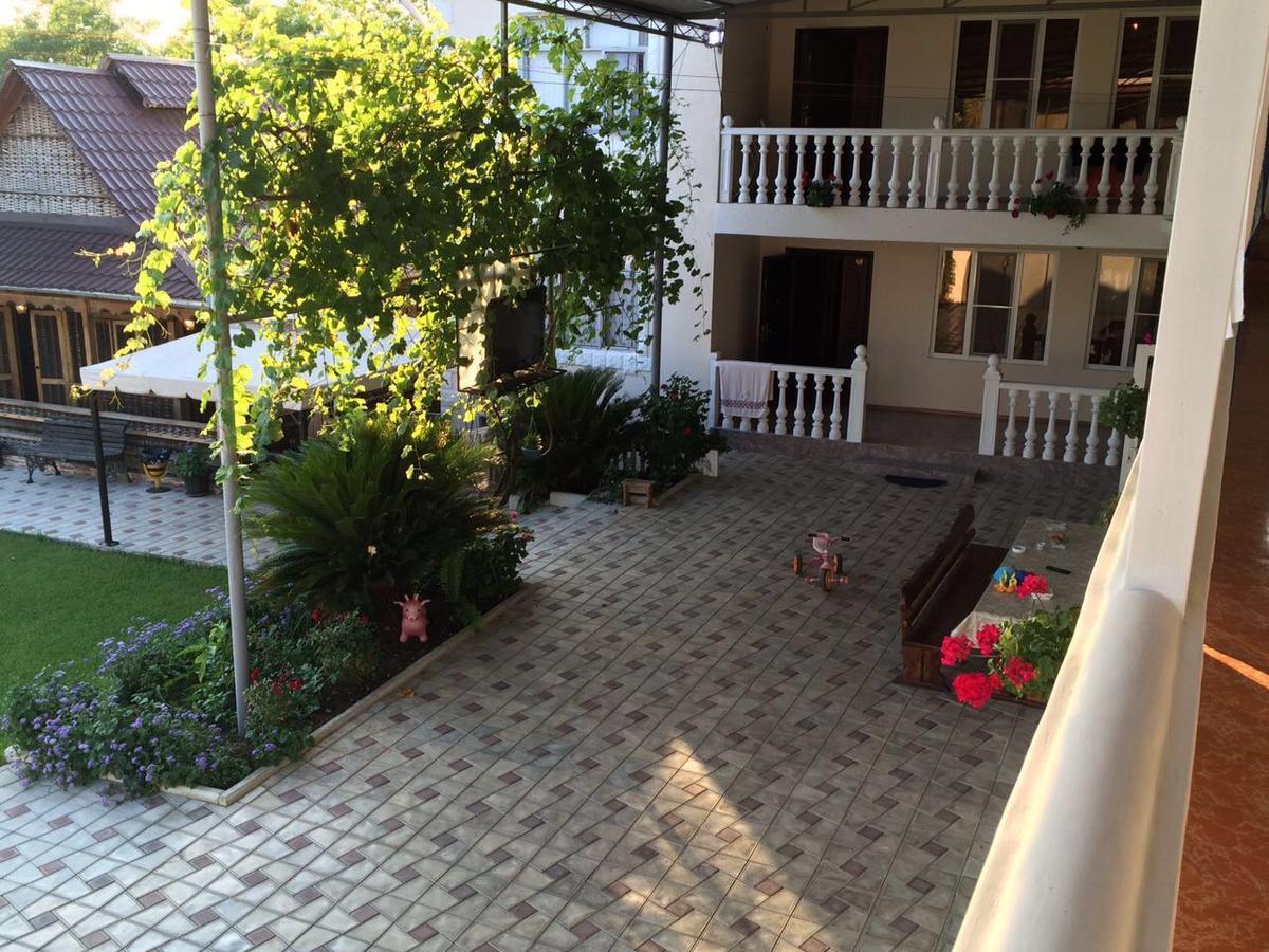 Guest House Liel ซุคุม ภายนอก รูปภาพ